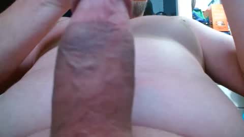 Snapshot of thickcock369 chatting on June 11, 12:32 am JerkWhileIWork online show from June 11, 12:32 am