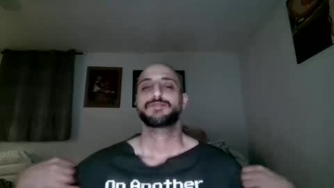 Snapshot of thickdickeddom chatting on May 30, 10:34 am ThickDickedDom online show from May 30, 10:34 am