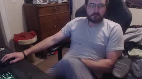 Snapshot of thickgarrett chatting on November 14, 7:40 am thickgarrett online show from November 14, 7:40 am