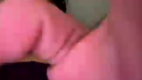 Snapshot of thickkcloudz chatting on July 20, 2:52 pm thickkcloudz online show from July 20, 2:52 pm
