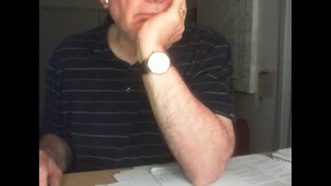 Snapshot of thickmelnik chatting on December 22, 1:55 pm James online show from December 22, 1:55 pm