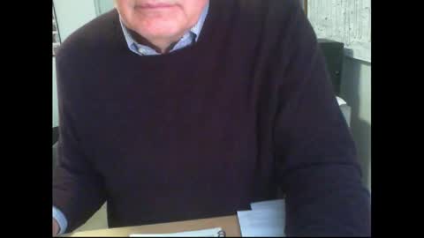 Snapshot of thickmelnik chatting on September 30, 4:39 am James online show from September 30, 4:39 am