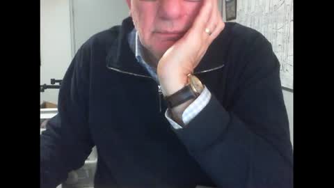 Snapshot of thickmelnik chatting on July 9, 3:16 pm James online show from July 9, 3:16 pm