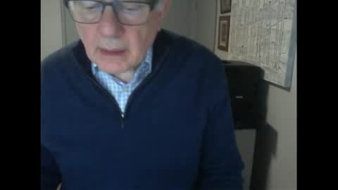 Snapshot of thickmelnik chatting on July 17, 1:40 pm James online show from July 17, 1:40 pm