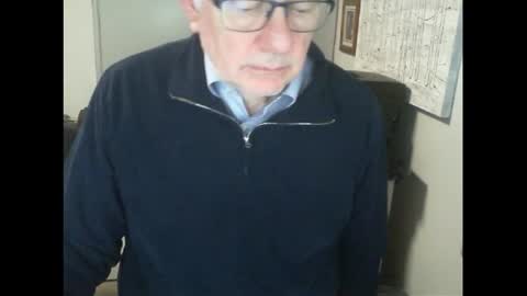 Snapshot of thickmelnik chatting on July 19, 2:54 pm James online show from July 19, 2:54 pm