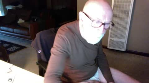 Snapshot of thickmorninwood chatting on June 23, 1:53 pm thickmorninwood online show from June 23, 1:53 pm