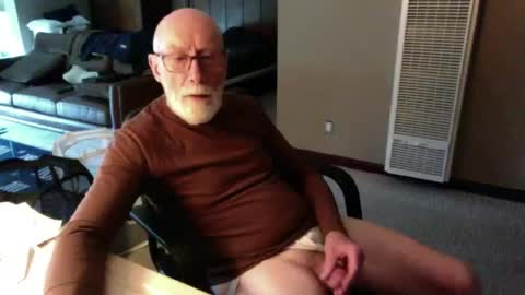 Snapshot of thickmorninwood chatting on July 3, 3:40 pm thickmorninwood online show from July 3, 3:40 pm