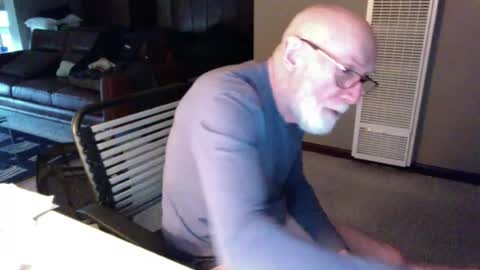 Snapshot of thickmorninwood chatting on July 9, 2:21 pm thickmorninwood online show from July 9, 2:21 pm