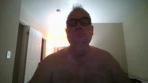thickwhiteload online show from October 14, 1:34 pm