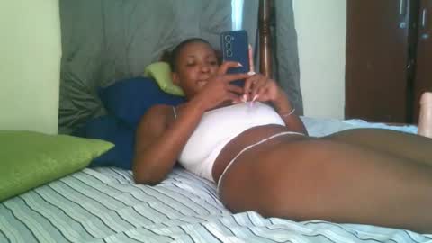 thickybabes7 online show from March 12, 9:48 am