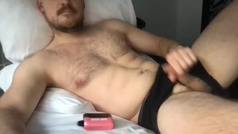 Snapshot of thierrinho8148 chatting on February 1, 9:02 pm thierrinho8148 online show from February 1, 9:02 pm