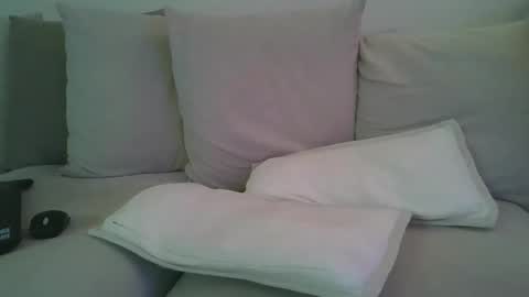 Snapshot of thierrymanceau754 chatting on May 20, 6:25 pm thierrymanceau754 online show from May 20, 6:25 pm
