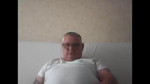 Thierrysymp online show from October 8, 3:31 pm