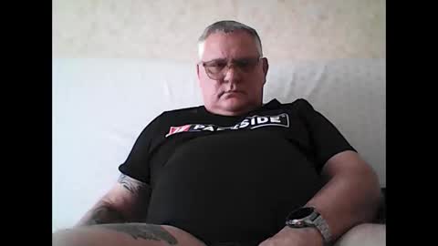 Thierrysymp online show from October 23, 3:33 pm