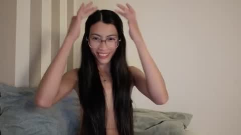 Snapshot of thifa2x chatting on July 12, 10:12 pm thifa2x online show from July 12, 10:12 pm