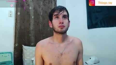 Snapshot of thiiago_tay chatting on December 16, 9:42 pm Thiiago online show from December 16, 9:42 pm