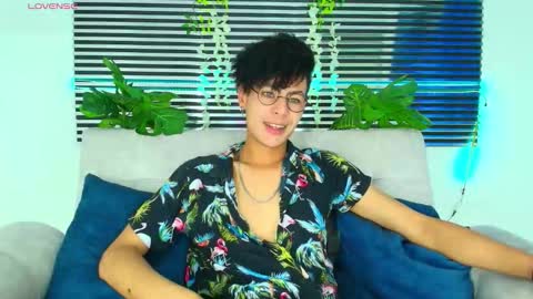 Thiago Saenzz online show from February 4, 2:45 pm