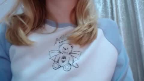 sara online show from February 18, 2:40 am