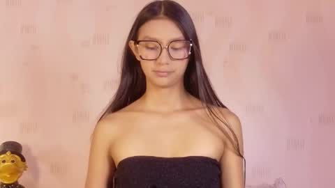 Eva  online show from February 14, 12:57 pm