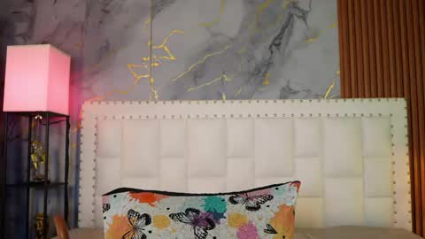 Snapshot of thin_eva chatting on June 2, 12:23 am Eva online show from June 2, 12:23 am