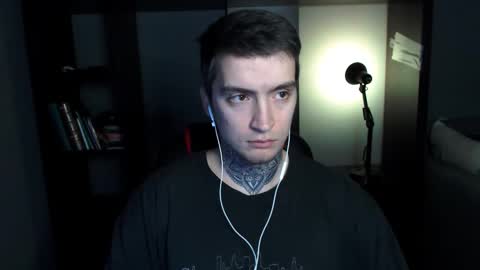 Snapshot of this_is_andy chatting on March 10, 4:49 am Andy online show from March 10, 4:49 am