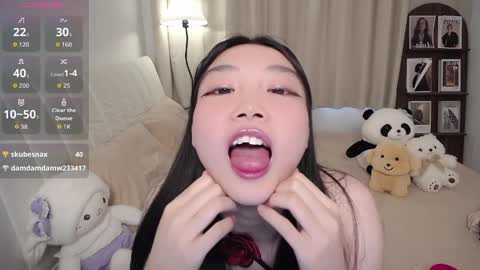 Snapshot of thisgirl__ chatting on May 22, 1:57 am kk online show from May 22, 1:57 am