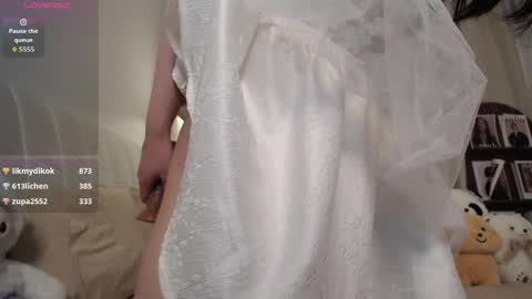 Snapshot of thisgirl__ chatting on June 5, 6:52 am kk online show from June 5, 6:52 am