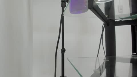 Thom online show from May 27, 11:29 am