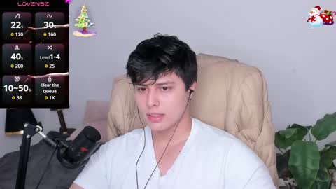 Snapshot of thom_ohtani chatting on November 15, 4:14 pm thom_ohtani online show from November 15, 4:14 pm