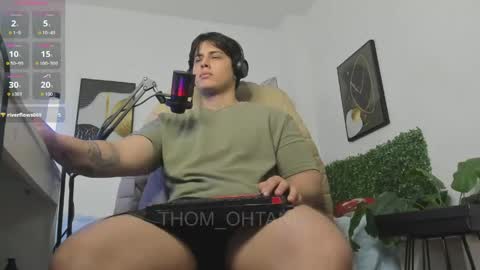 thom_ohtani online show from April 19, 8:02 am