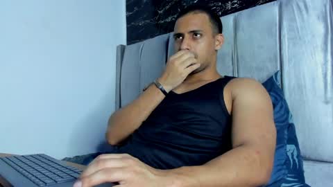 Thomas online show from April 5, 2:31 am