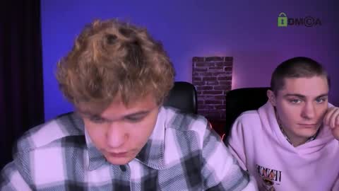 thomas_crow online show from January 6, 9:46 am