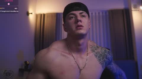 Snapshot of thomas_falcon1 chatting on October 29, 12:57 am Thomas Falcon online show from October 29, 12:57 am