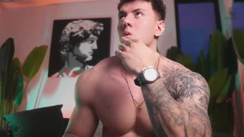 Snapshot of thomas_falcon1 chatting on November 16, 10:48 pm Thomas Falcon online show from November 16, 10:48 pm