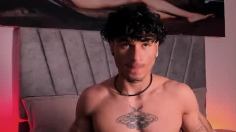 Thomas 3  JUST STAY AND BE MY LAST LOVE online show from December 22, 2:30 am