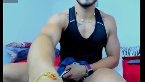 Snapshot of thomas_k7 chatting on September 9, 9:25 pm Thomas online show from September 9, 9:25 pm