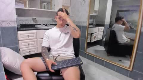 Thomas online show from September 19, 12:06 pm