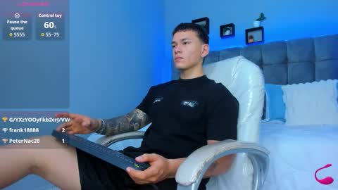 Thomas online show from December 20, 10:33 am