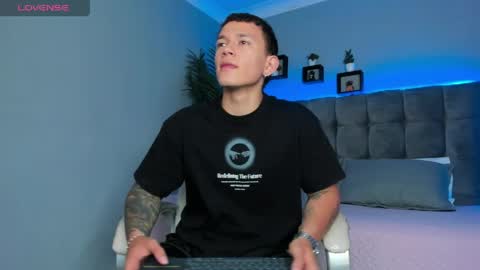 Thomas online show from April 17, 2:53 pm