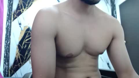 Thomas online show from February 1, 8:40 pm