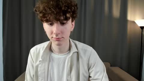 Thomas online show from March 6, 2:09 am