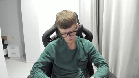 Tomas online show from January 13, 4:19 pm