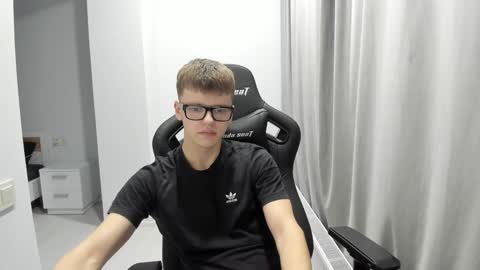 Tomas online show from January 31, 8:22 pm