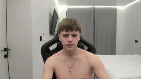 Tomas online show from March 23, 7:29 pm