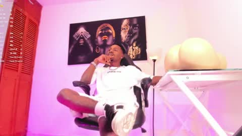 Thomas online show from December 14, 4:12 am