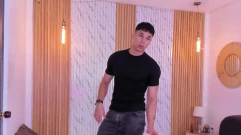 Thomas online show from October 14, 12:17 pm