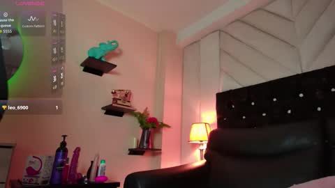 thomasandsamantha online show from February 17, 1:07 pm