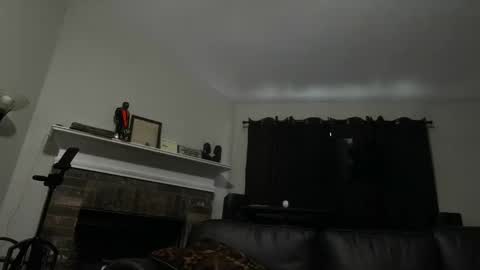 Snapshot of thomasgwhitecft chatting on April 24, 1:35 pm FatherTime online show from April 24, 1:35 pm