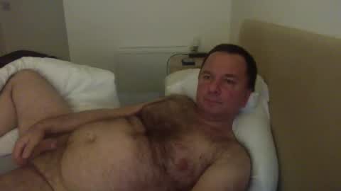 Snapshot of thomaspol chatting on April 23, 10:23 pm Tom online show from April 23, 10:23 pm