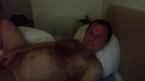 Snapshot of thomaspol chatting on May 21, 10:06 pm Tom online show from May 21, 10:06 pm